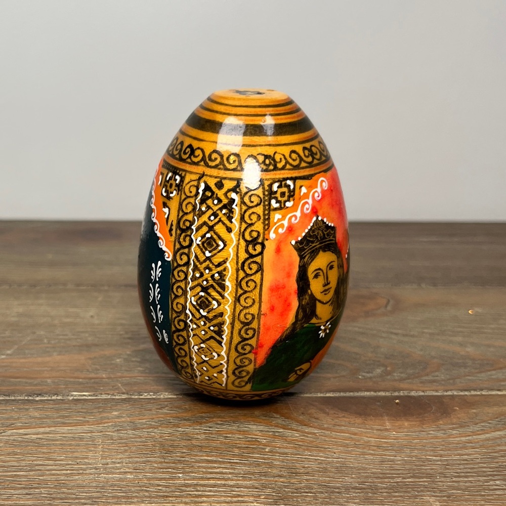 Vintage Hand Painted Wooden Egg Russian Orthodox Religious Art Passion Egg 3.5” - Picture 3 of 16